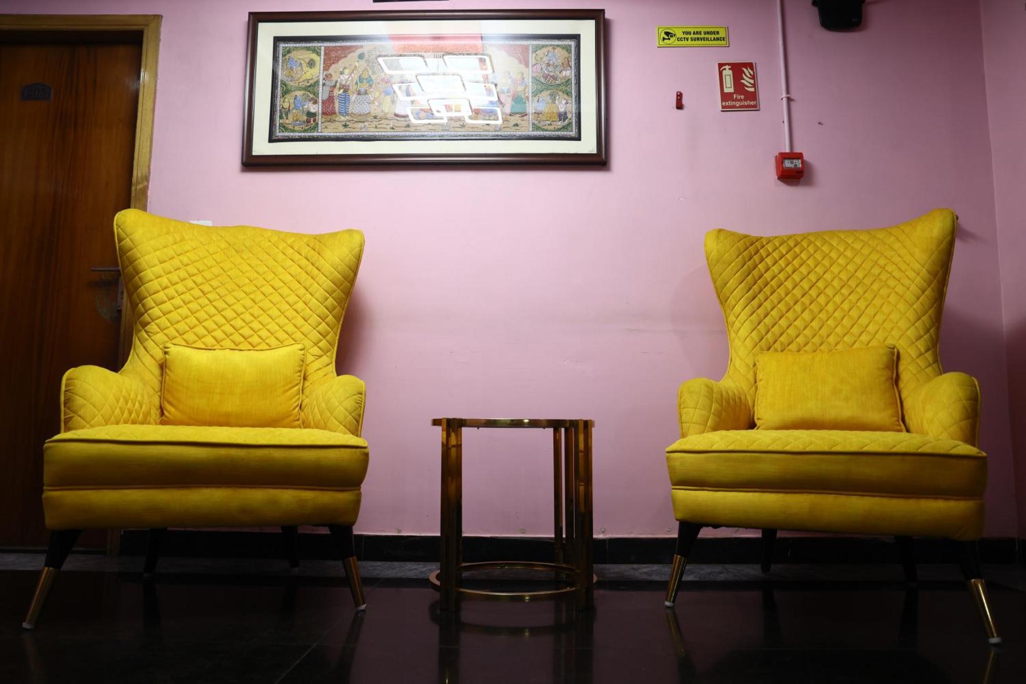 Hotel Bhubaneswari Classic Brahmapur Exterior photo