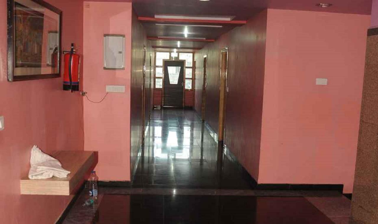 Hotel Bhubaneswari Classic Brahmapur Exterior photo
